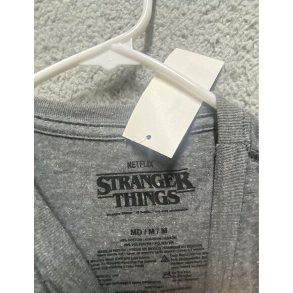 Stranger Things™ Scene Gray Graphic T-Shirt in Medium New - Picture 2 of 5